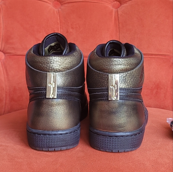 Air Jordan 1 Retro High 'Wings' AA2887-035  Sneaker Men's Size 9.5 - Picture 9 of 16